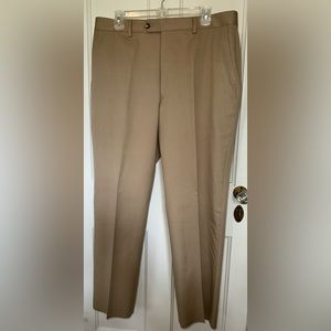 Joseph A. Banks Men's Wool Dress Pants Pleated Brown Taupe Check Size 33 Regular
